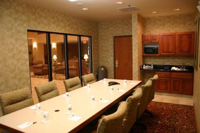 Holiday Inn Express Syracuse-Fairgrounds By Ihg Warners Facilities photo